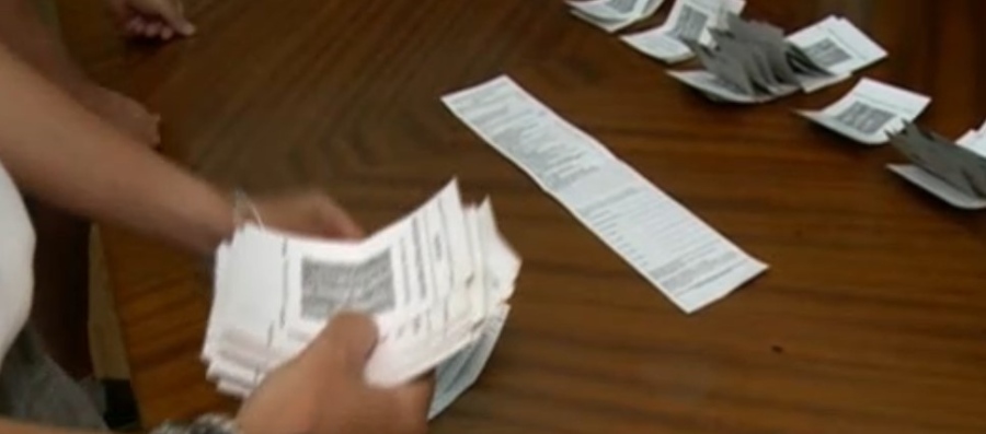 ЦИК реши: 100% от разписките от машинния вот ще се броят ръчно и в страната, и в чужбина